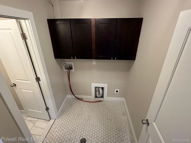 2659 W Avon Rd, House other with 3 bedrooms, 2 bathrooms and null parking in Rochester Hills MI | Image 15