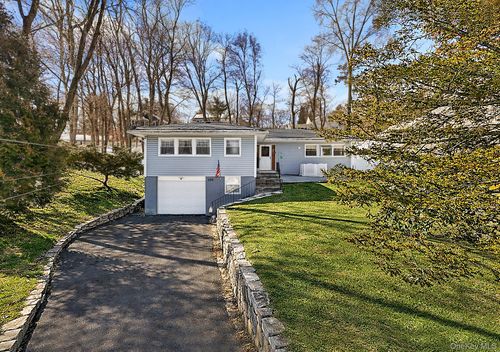 590 Ashford Ave, Ardsley, NY, 10502-2402 | Card Image