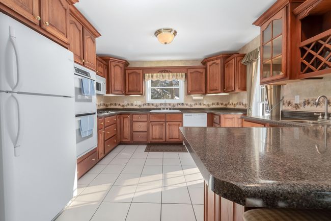 310 Sycamore St, House other with 3 bedrooms, 4 bathrooms and null parking in Litchfield MI | Image 13