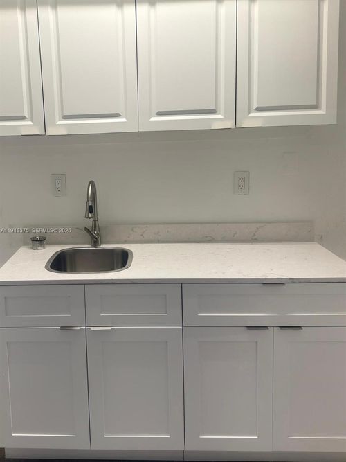 apt-4-1844 Taft St, Hollywood, FL, 33020-2742 | Card Image