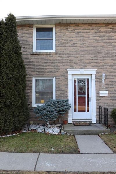 11 - 144 Concession St E, Townhouse with 2 bedrooms, 2 bathrooms and 1 parking in Tillsonburg ON | Image 1