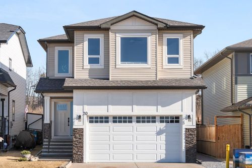 20 Lakewood Cir, Strathmore, AB, T1P0G9 | Card Image