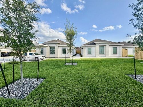 5-7703 N 58th Ln, Mission, TX, 78573-3052 | Card Image