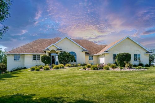 110 Grandy Dr, Sioux City, IA, 51106-7000 | Card Image