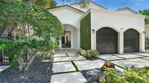 1668 Micanopy Ave, Miami, FL, 33133-2541 | Card Image
