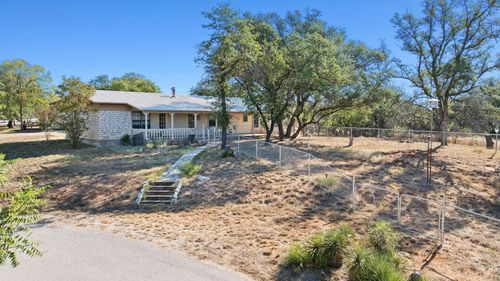 139 Pecan Rd, Marble Falls, TX, 78654-8211 | Card Image