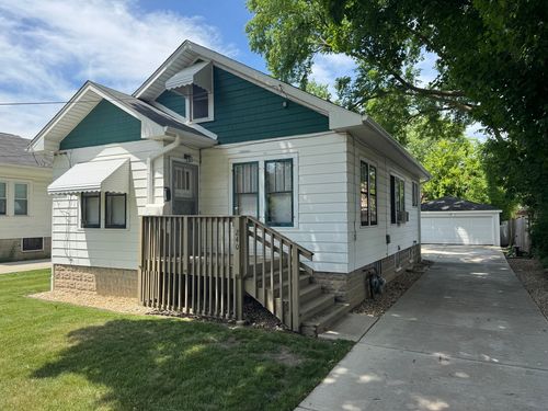 240 W Wilson St, Palatine, IL, 60067-5051 | Card Image