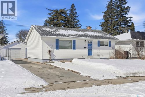413 Av S N, Saskatoon, SK, S7L2Z9 | Card Image