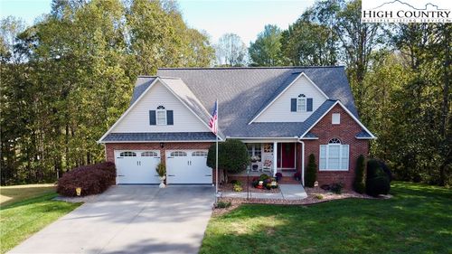 110 Eastridge Ln, Millers Creek, NC, 28651-8493 | Card Image