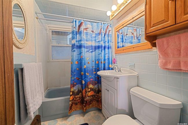 30 Saddle Ln, House other with 3 bedrooms, 2 bathrooms and null parking in Levittown NY | Image 12