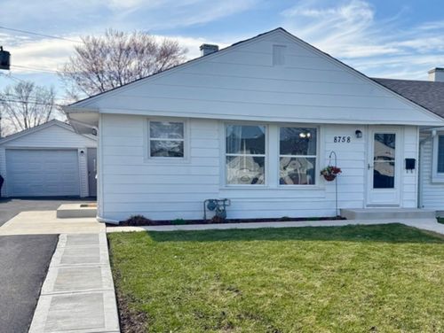 2-8758 S Corcoran Rd, Hometown, IL, 60456-1121 | Card Image