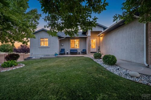 565 S Hook Dr, Pueblo West, CO, 81007-1816 | Card Image