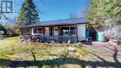 48 Bay St, Little Current, ON, P0P1K0 | Card Image