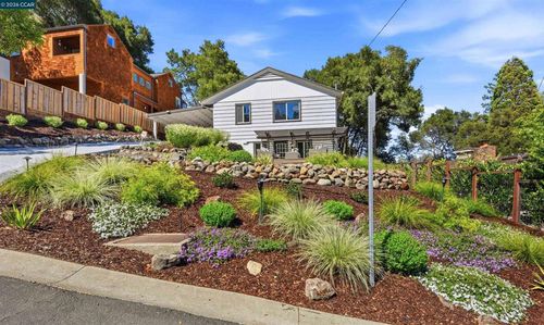 62 Claremont Ave, Orinda, CA, 94563-2151 | Card Image