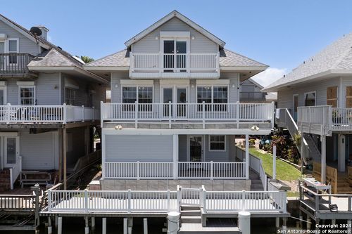 67 E Scallop, Port Isabel, TX, 78578 | Card Image