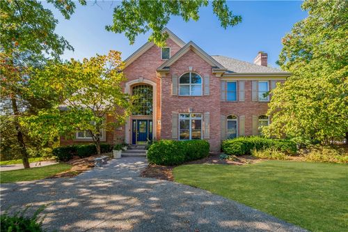 1095 Saint Mellion Dr, Presto, PA, 15142-1007 | Card Image