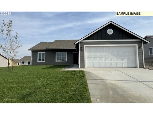 2885 Grouse St, Umatilla, OR, 97882 | Card Image