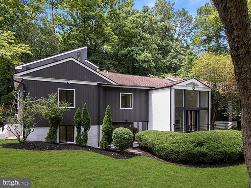 117 W Possum Hollow Rd, ROSE VALLEY, PA, 19086-6240 | Card Image