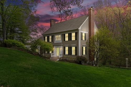151 River Rd, West Newbury, MA, 01985-1103 | Card Image