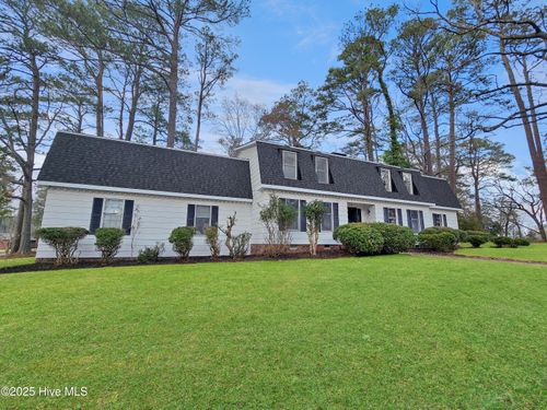 203 Crescent Dr, Windsor, NC, 27983-1645 | Card Image