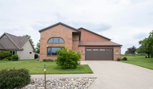 1806 Laramie Trce, Kendallville, IN, 46755-2906 | Card Image