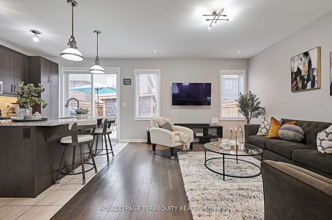 14 Westfield Dr, House other with 3 bedrooms, 3 bathrooms and 2 parking in Whitby ON | Image 6