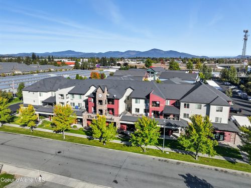 3591 E 3rd Ave, Post Falls, ID, 83854-7301 | Card Image