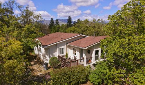 723 Reiten Dr, Ashland, OR, 97520-8789 | Card Image