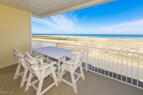 212-204 Sandbridge Rd, Virginia Beach, VA, 23456-4551 | Card Image