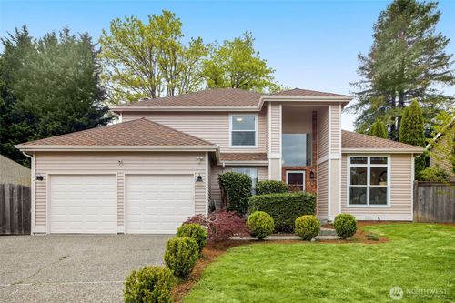 16110 Se 180th Pl, Renton, WA, 98058-9176 | Card Image