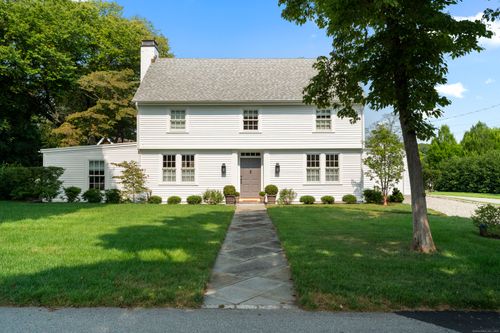 8 Lieutenant River Ln, Old Lyme, CT, 06371-2308 | Card Image