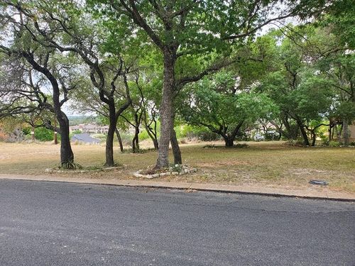 28r-433 Summit Cir, Fredericksburg, TX, 78624-5032 | Card Image