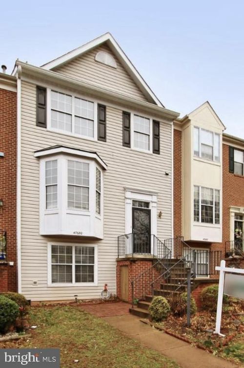 47680 Comer Sq, STERLING, VA, 20165-7459 | Card Image