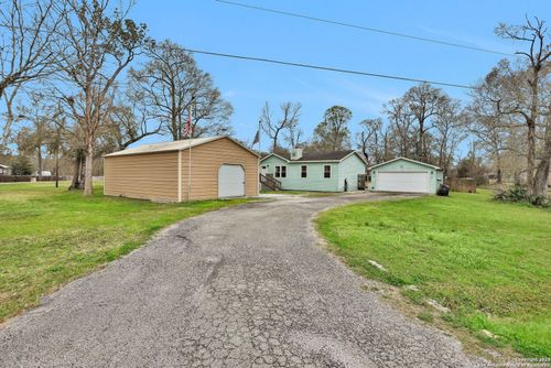 21650 County Road 37492, Cleveland, TX, 77327-5761 | Card Image