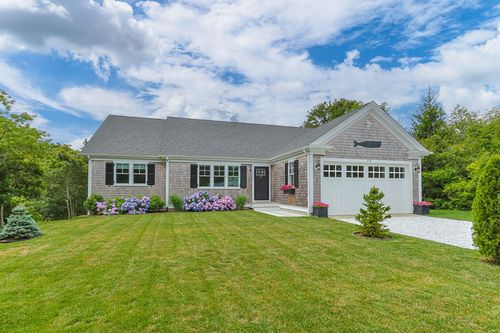 1775 Main St, Chatham, MA, 02633-1517 | Card Image