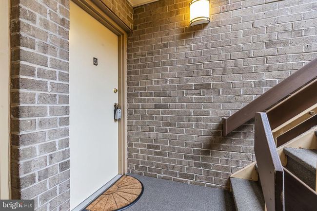 5C - 1665 Parkcrest Cir, Condo with 2 bedrooms, 1 bathrooms and null parking in RESTON VA | Image 31
