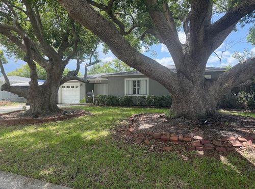 3776 23rd Ave N, ST PETERSBURG, FL, 33713-4847 | Card Image