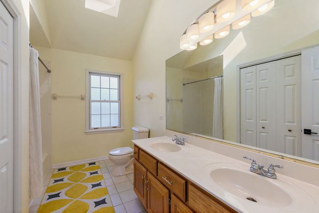 2080 Arrowhead Ct, House other with 4 bedrooms, 4 bathrooms and 3 parking in Geneva IL | Image 25