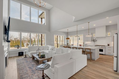 155 Hammock Dr, Winchester, TN, 37398-3077 | Card Image