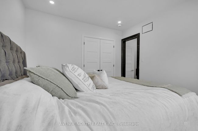 48 Brighton Ave, House attached with 5 bedrooms, 4 bathrooms and 2 parking in Ottawa ON | Image 31