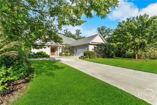 56 Crestwood Dr, Savannah, GA, 31405-8130 | Card Image