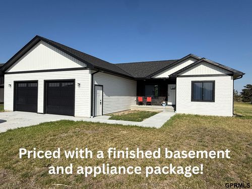 367 N 19th St, Geneva, NE, 68361-4000 | Card Image