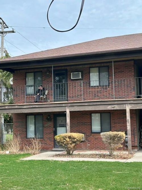 4-30446 Utica Rd, Roseville, MI, 48066-1588 | Card Image