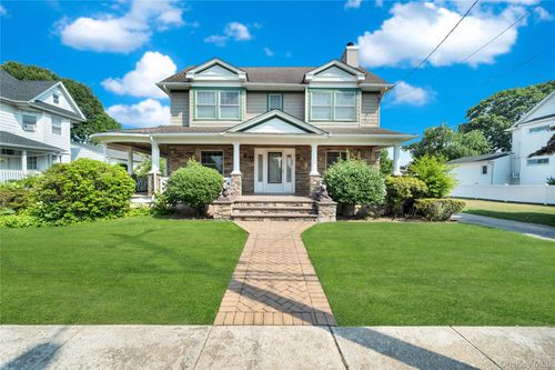 50 Catherine St, Hempstead, NY, 11550-5705 | Card Image