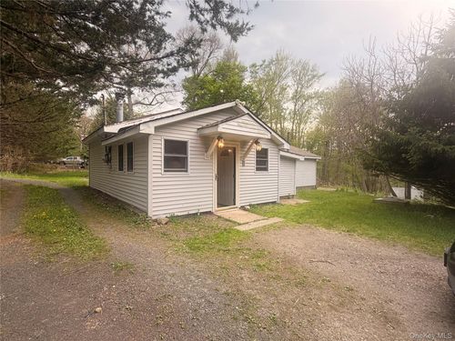 157 White Bridge Rd, Middletown, NY, 10940-7319 | Card Image