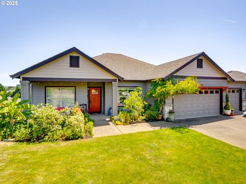 132 Sw Mt Adams St, McMinnville, OR, 97128-9173 | Card Image