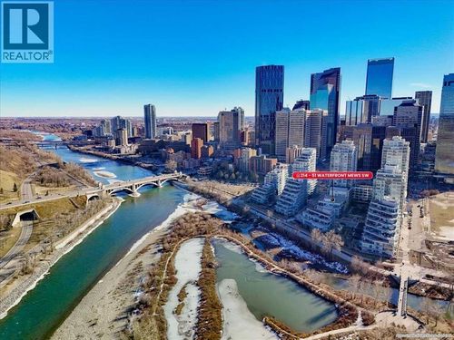 51 Waterfront Mews Sw, Calgary, AB, T2P0X3 | Card Image