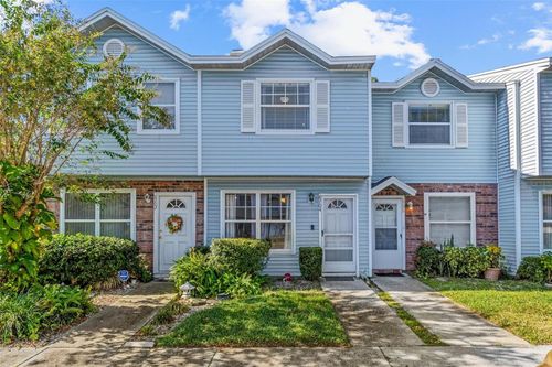 8704 Liberty Pl, TAMPA, FL, 33615-1516 | Card Image