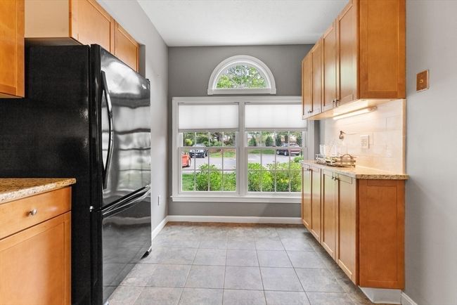 APT-406 - 19 Garden St, Condo with 2 bedrooms, 3 bathrooms and 1 parking in Danvers MA | Image 10