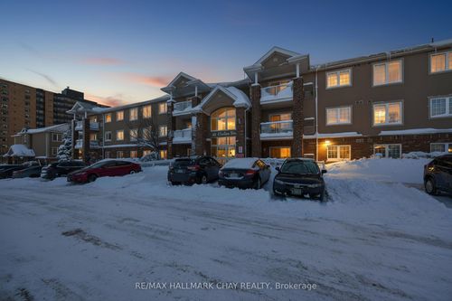 3-41 Coulter St, Barrie, ON, L4N6L9 | Card Image